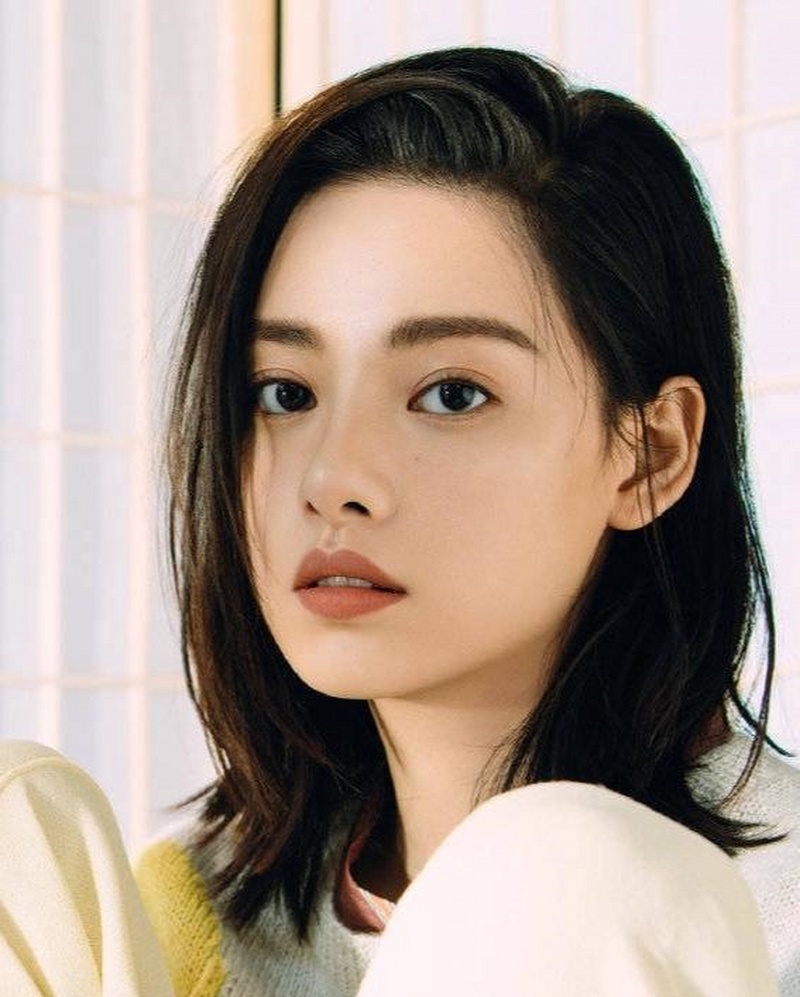 张艺上
